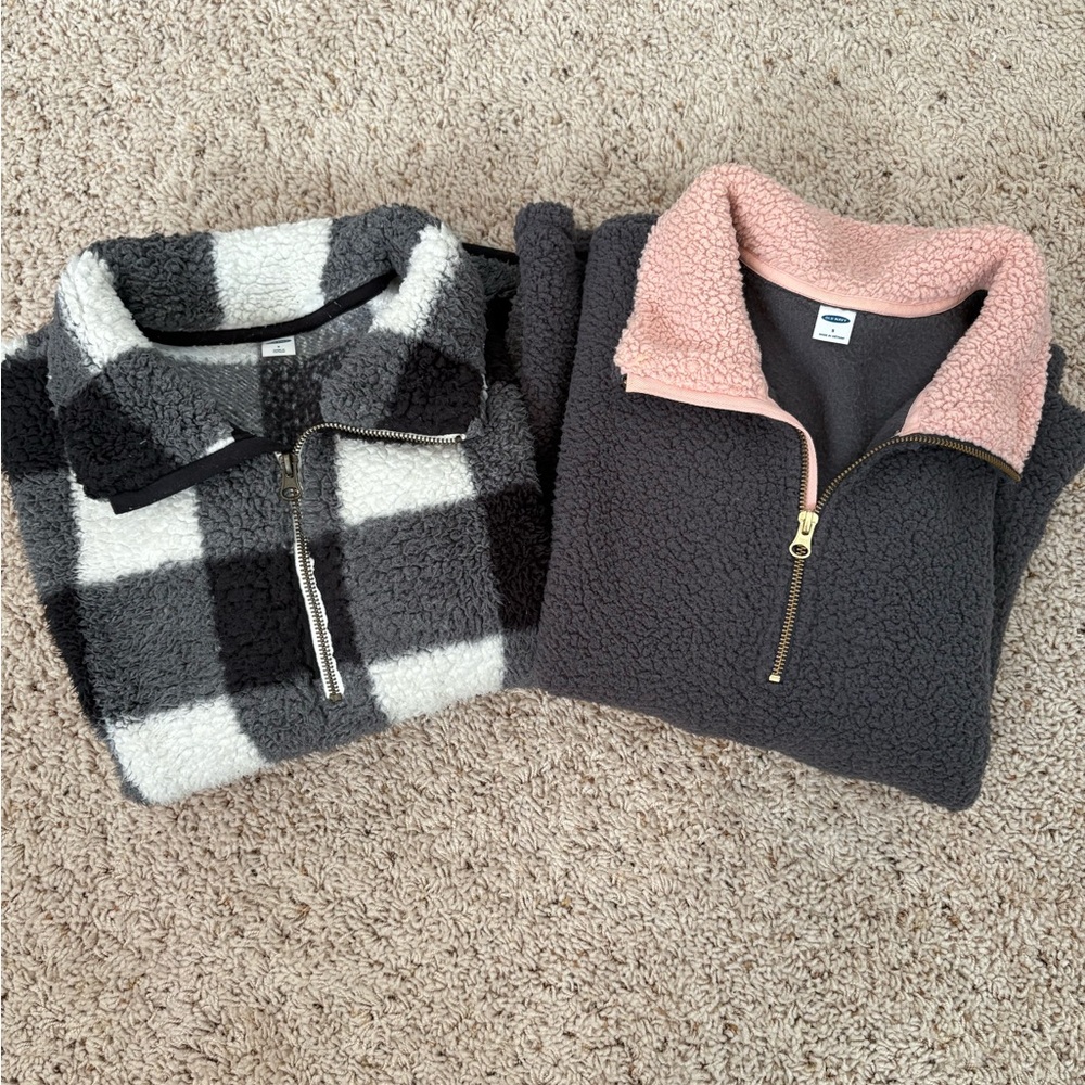 Old Navy Fleece Pullovers